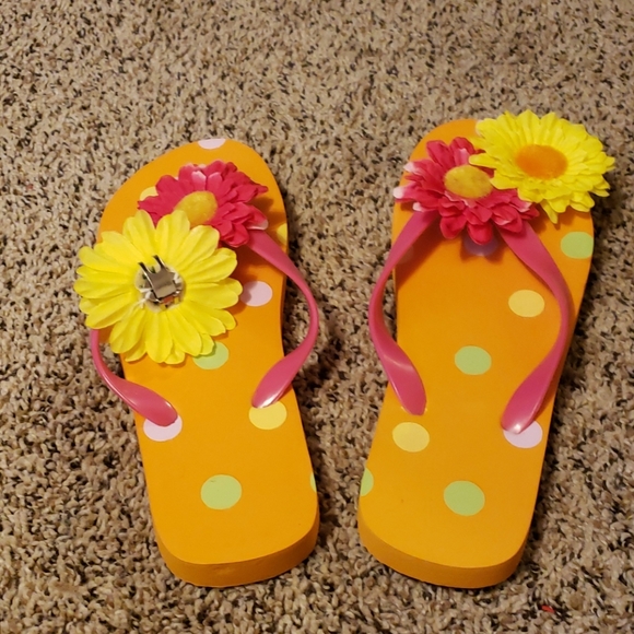 Slilpers - Picture 2 of 4